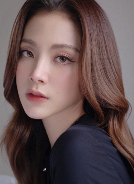 Lộ Clip Baifern Pimchanok làm tình trong ô tô cực bạo 18+