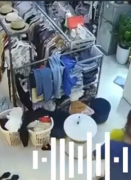 Clip chủ shop Vĩnh Phúc bị khống chế đòi hiếp dâm cực hot