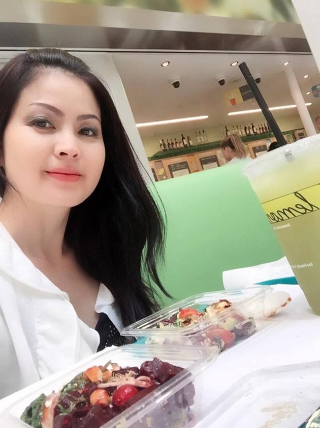 Yến Vy lộ clip nóng