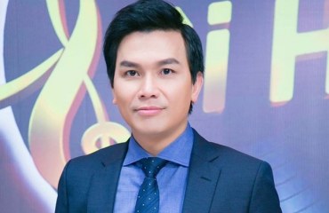 Tiểu sử ca sĩ Mạnh Quỳnh - Ông hoàng nhạc vàng một thời