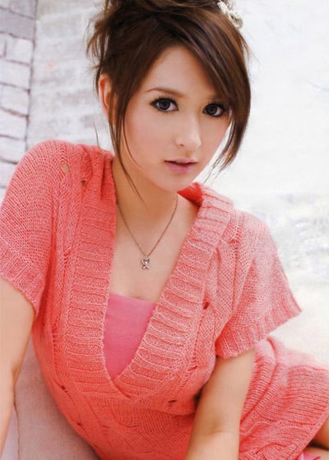 Leah Dizon